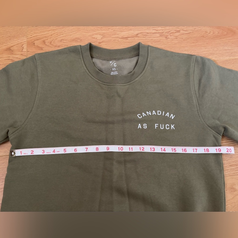 NWT Peace Collective Unisex Olive Canadian Crewneck Sweater - Picture 4 of 8